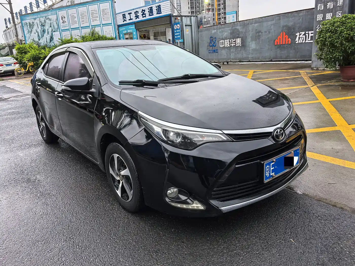 Toyota Levin 2017 Facelift 185T CVT Elite (China V) фото 3