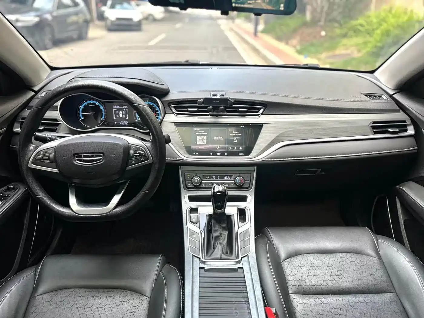 Geely Emgrand GL 2021 2021 UP 1.4T CVT Premium