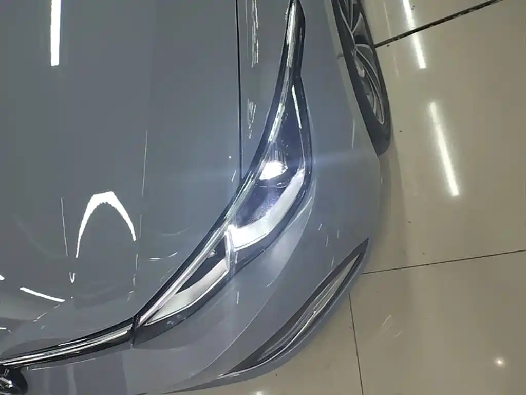 Volkswagen Golf 2023 Facelift 280TSI DSG Pro фото 24
