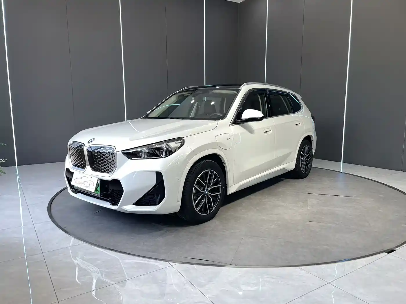 BMW iX1 2023 eDrive25L M Sport Package