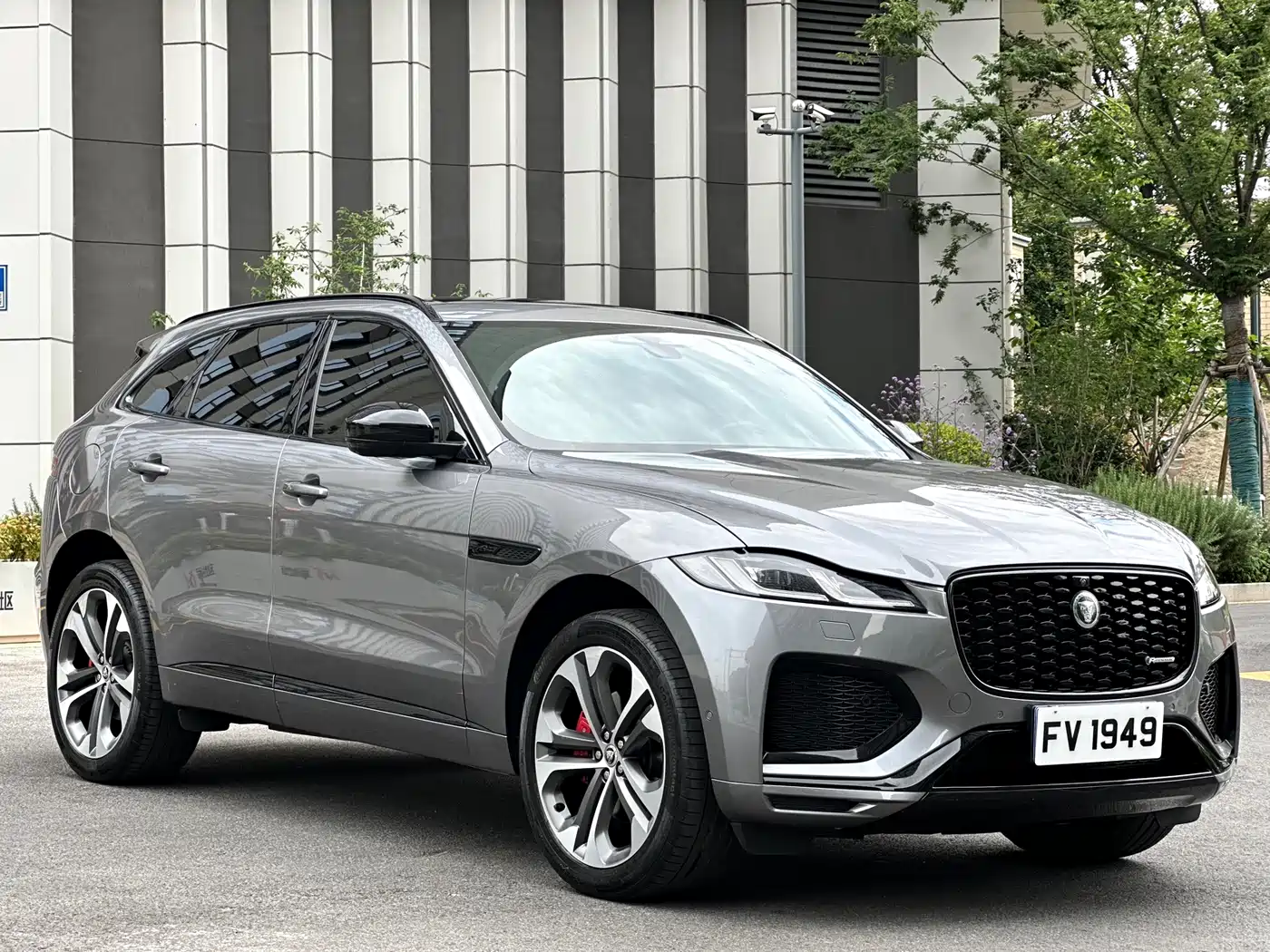 Jaguar F-PACE 2024 P250 R-Dynamic HSE фото 18