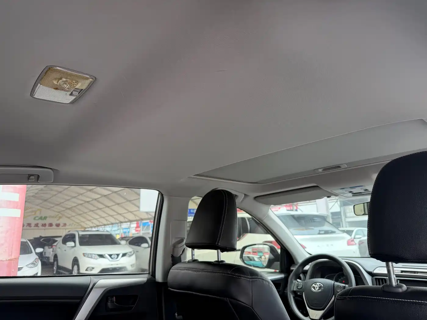 Toyota RAV4 Rongfang 2018 2.0L CVT 2WD Trend X Edition фото 17