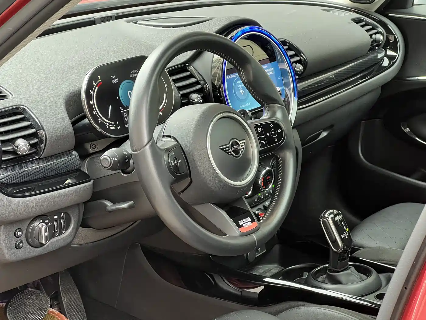MINI CLUBMAN