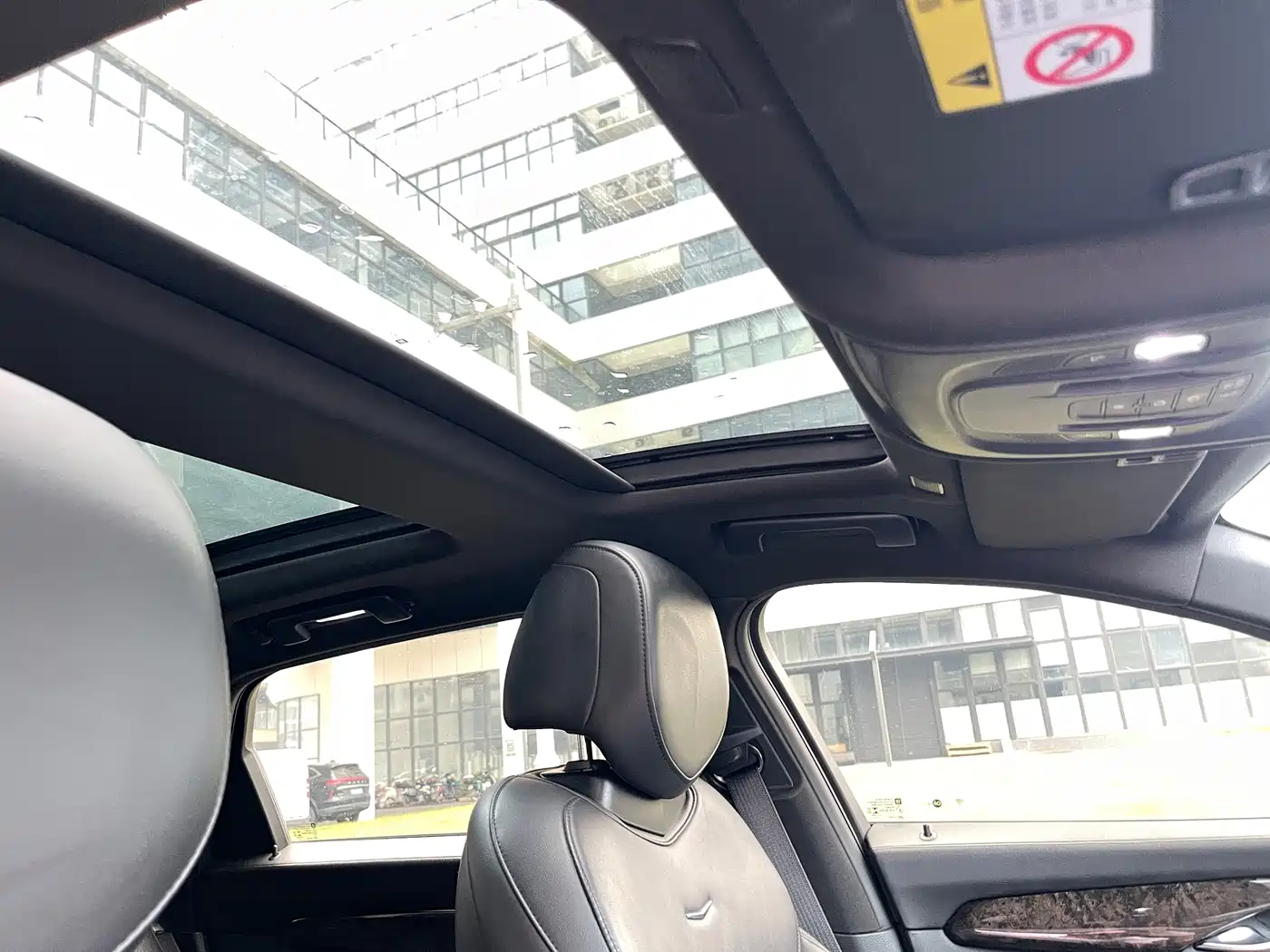 Cadillac CT6 2021 28T Luxury фото 30