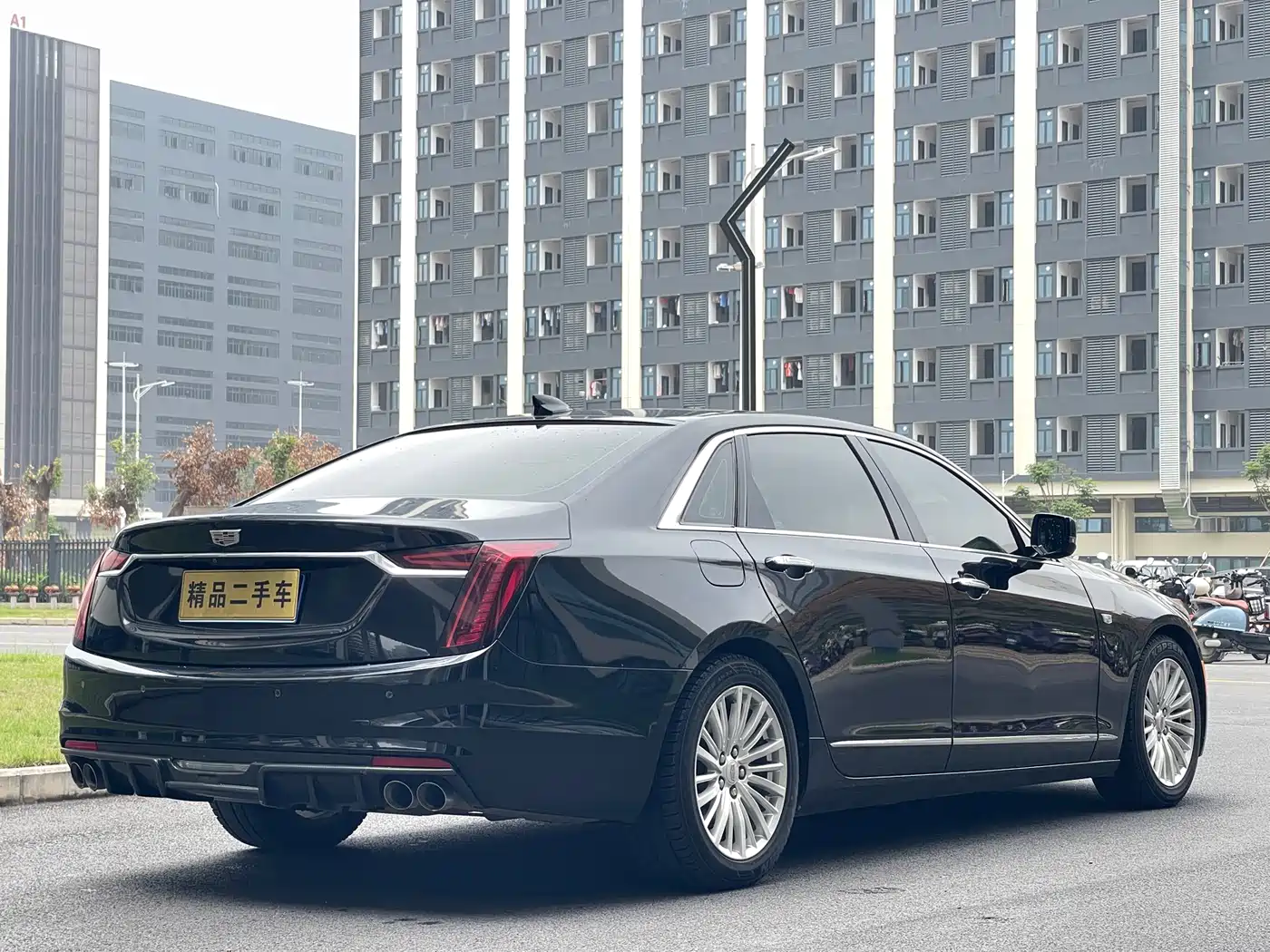 CADILLAC CT6