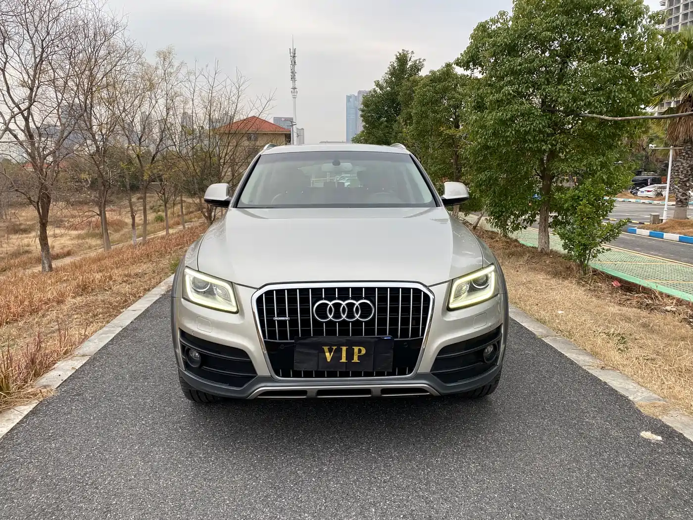 Audi Q5 2018 Collector's Edition 40 TFSI Technology фото 2