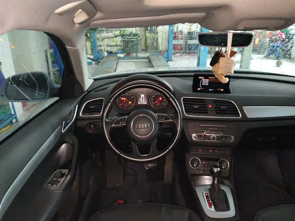 Audi Q3 2016 35 TFSI Fashion фото 4