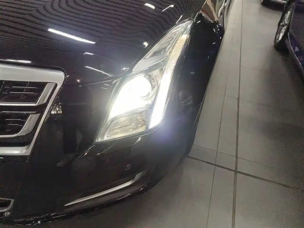 Cadillac XTS 2016 28T Technology фото 24