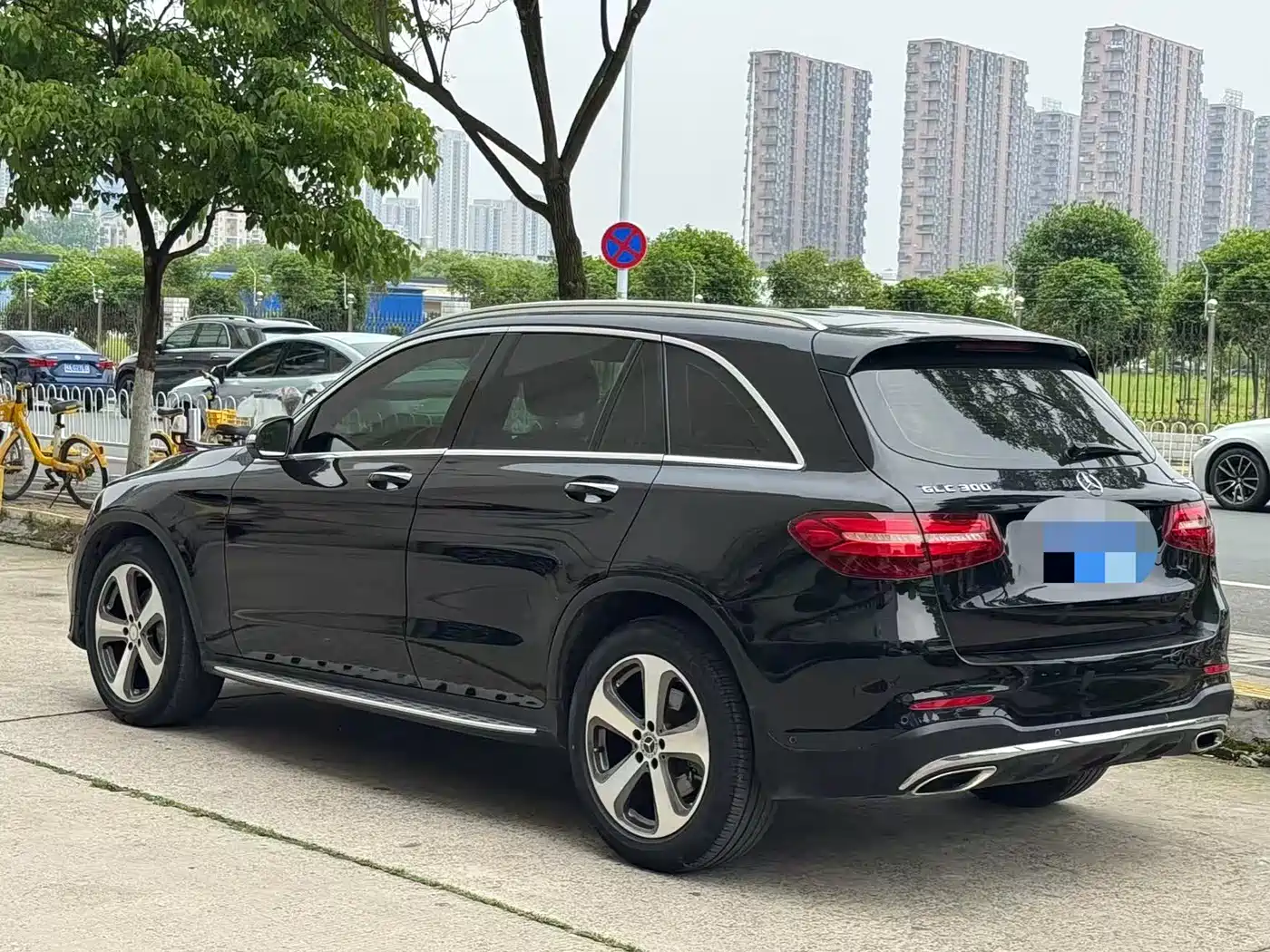 Mercedes-Benz GLC 2017 GLC 300 4MATIC Dynamic фото 14