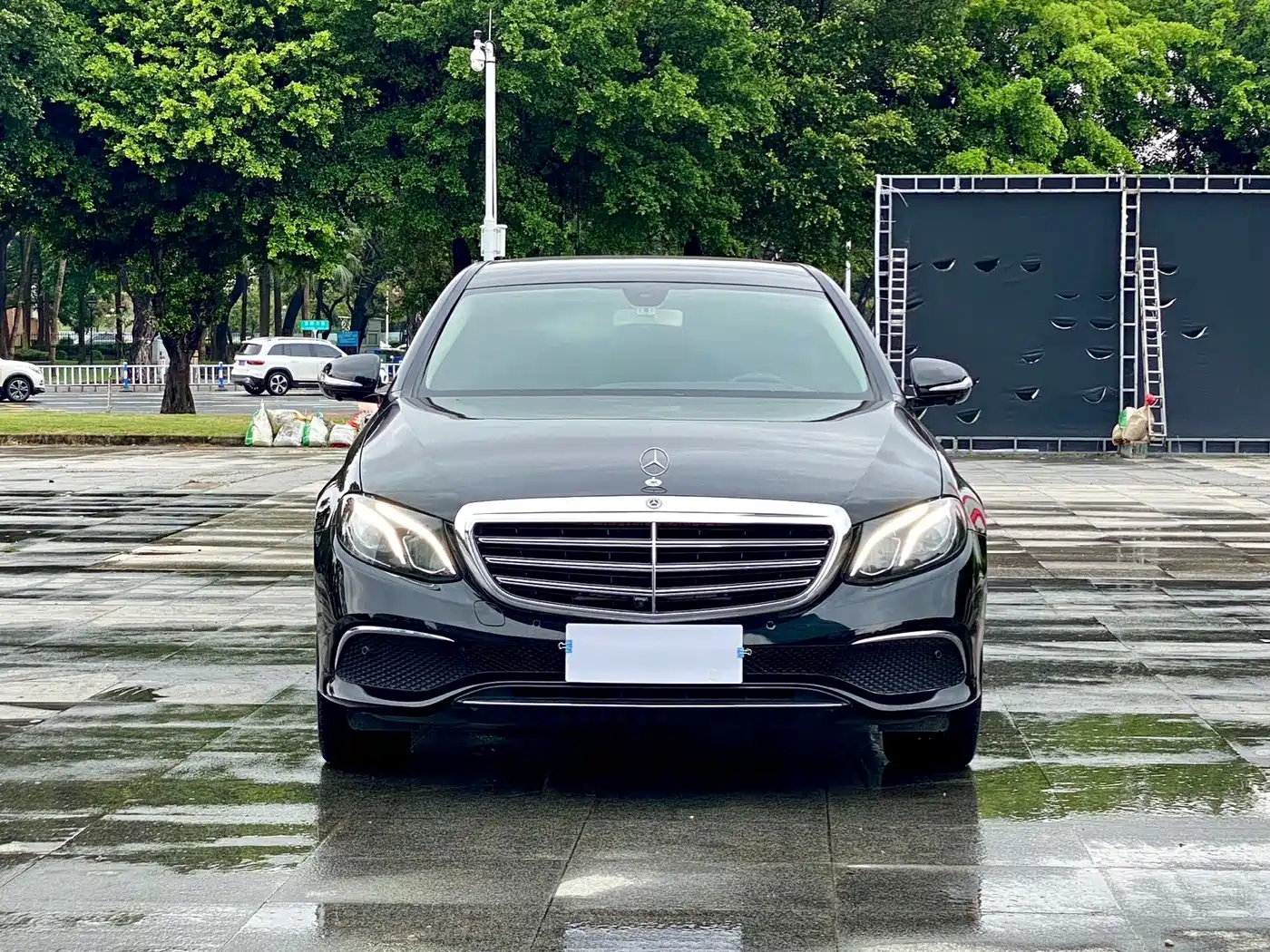 Mercedes-Benz E-Class 2020 Facelift E 300 L Fashion фото 2