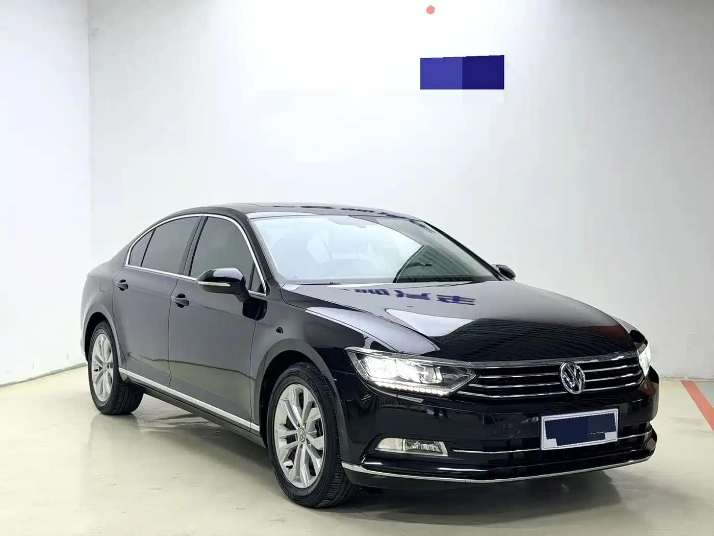 Volkswagen Magotan 2019 330TSI DSG Luxury Class China VI фото 3