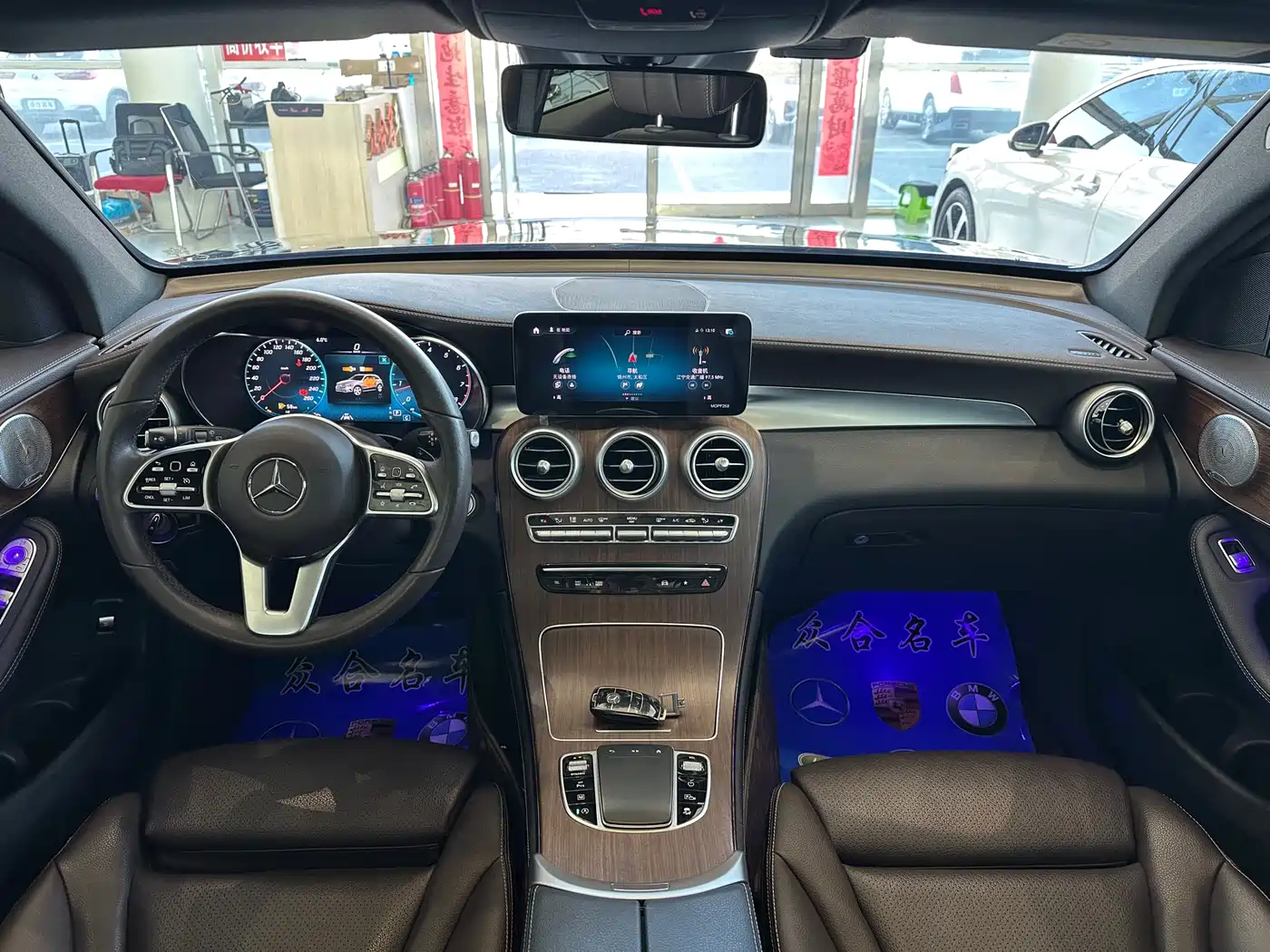 Mercedes-Benz GLC 2021 GLC 300 L 4MATIC Sporty фото 9