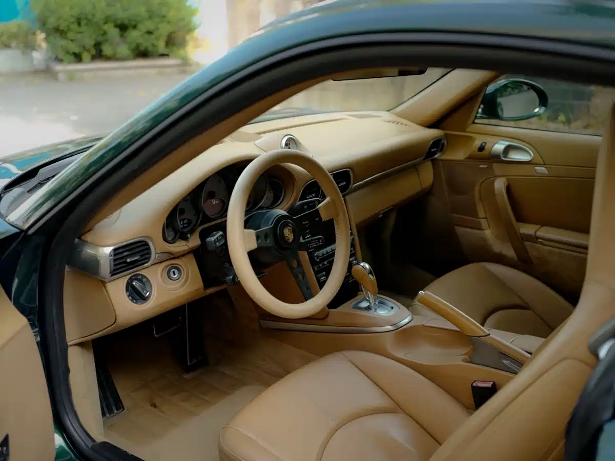 Porsche 911 2010 Carrera S 3.8L фото 15