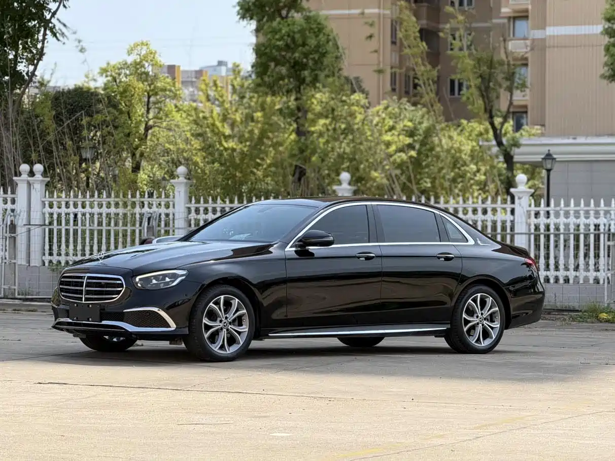 Mercedes-Benz E-Class 2021 Facelift E 300 L Luxury фото 4