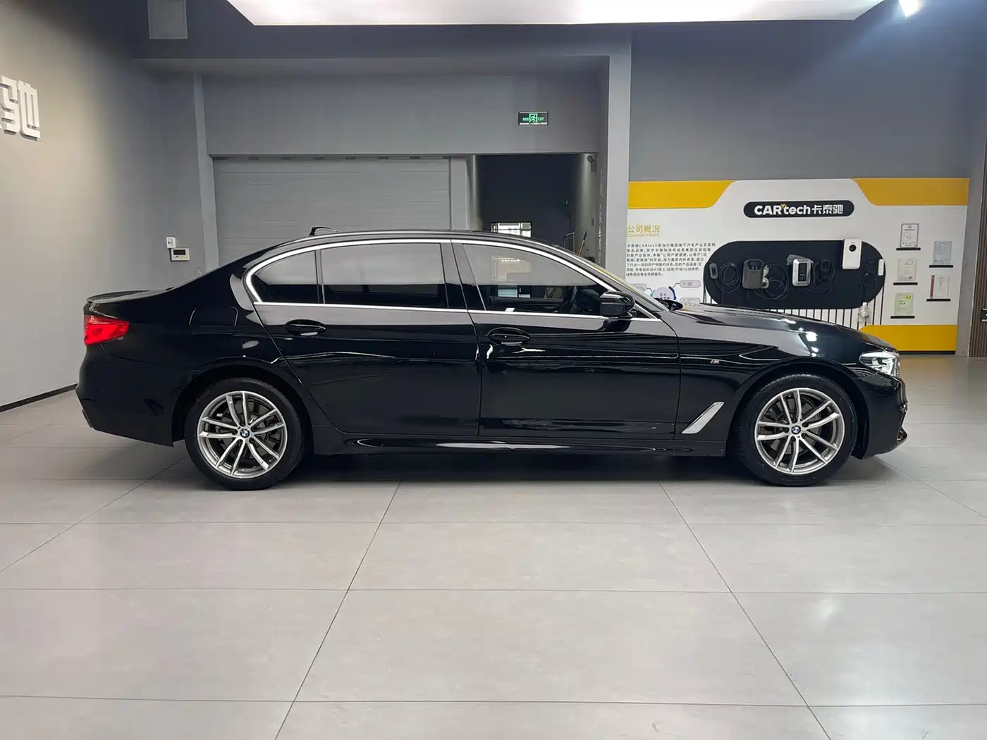 BMW 5 Series (Import) 2019 Facelift 525i M Sport Package фото 7