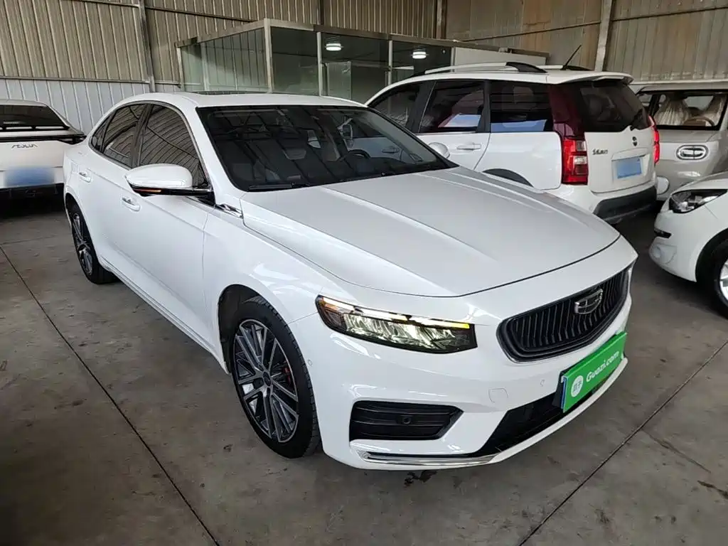 Фото 4 - Geely Preface