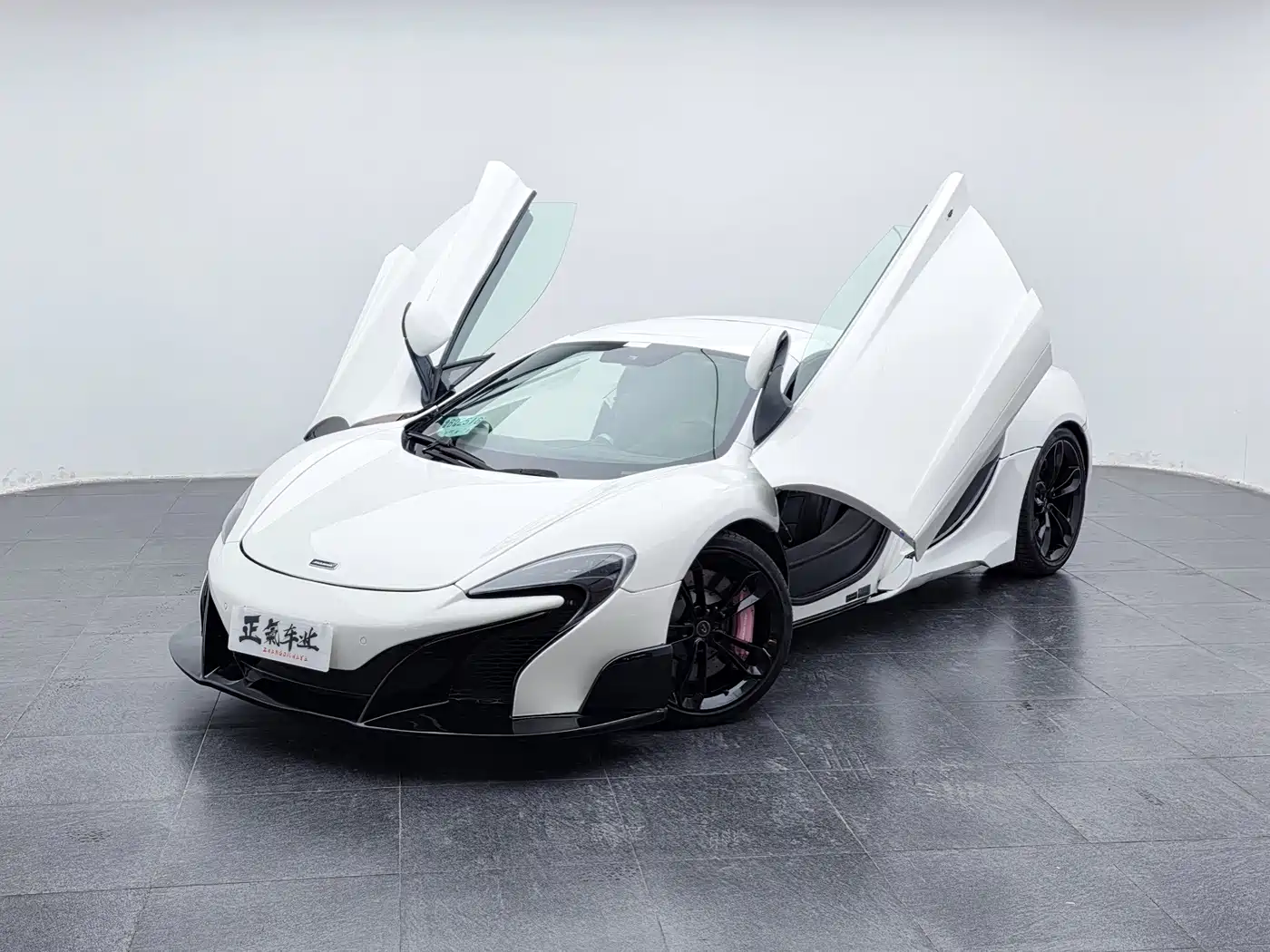  McLaren McLaren 12C 2013 3.8T SPIDER