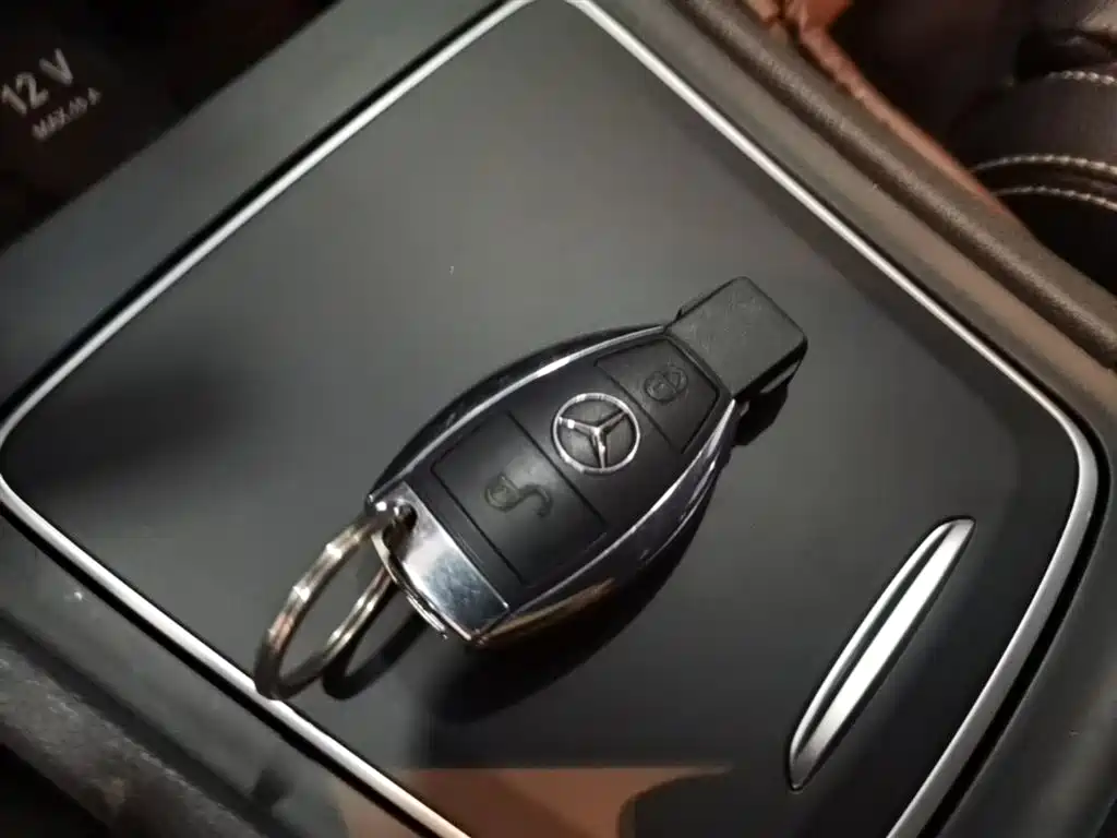 Mercedes-Benz GLA 2017 GLA 200 Dynamic фото 9