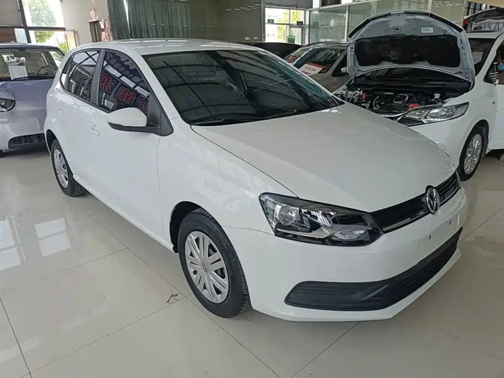 Volkswagen Polo 2018 1.5L Auto Safe Drive фото 4
