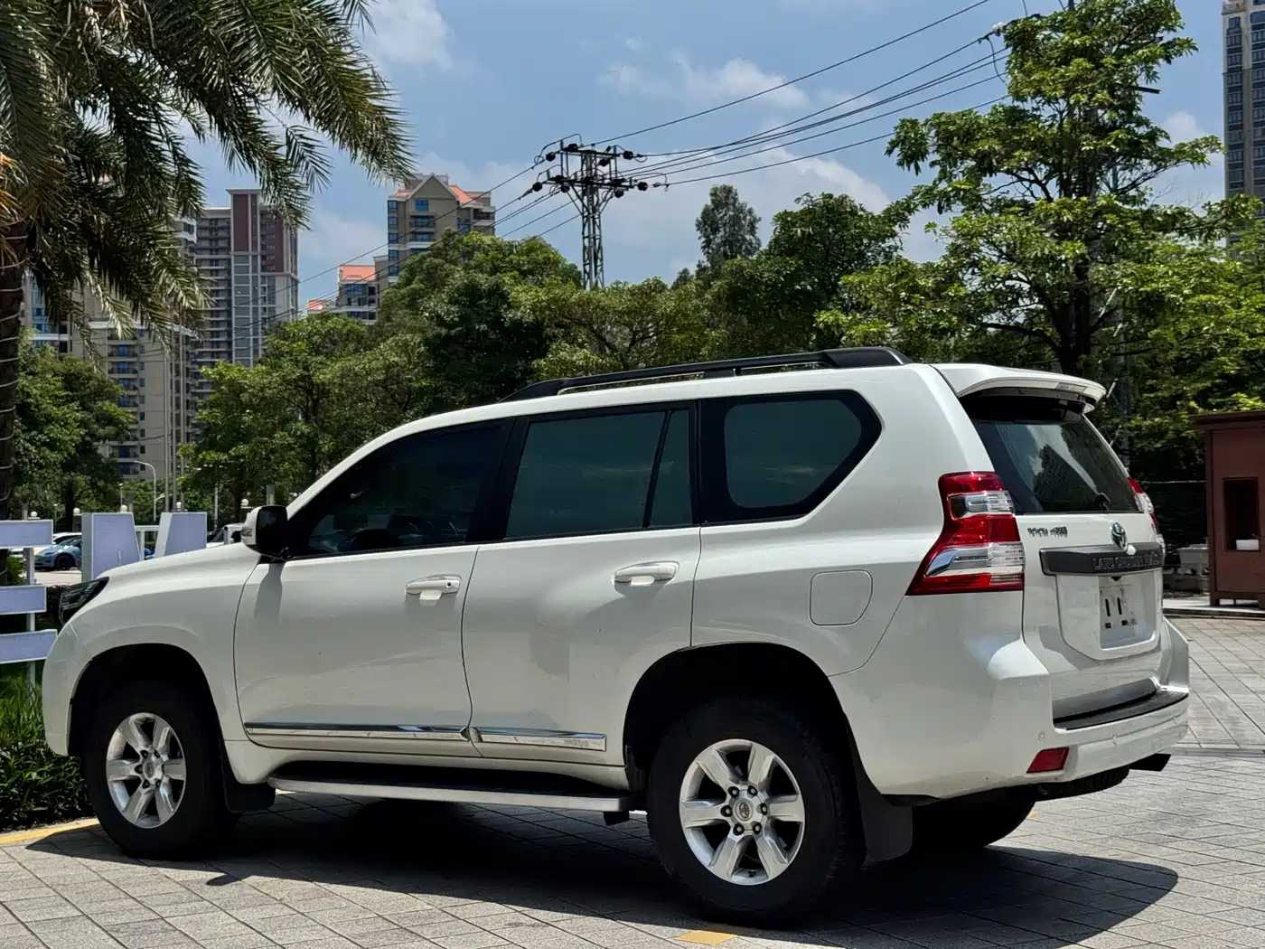 Toyota Prado 2016 3.5L Auto TX-L фото 6
