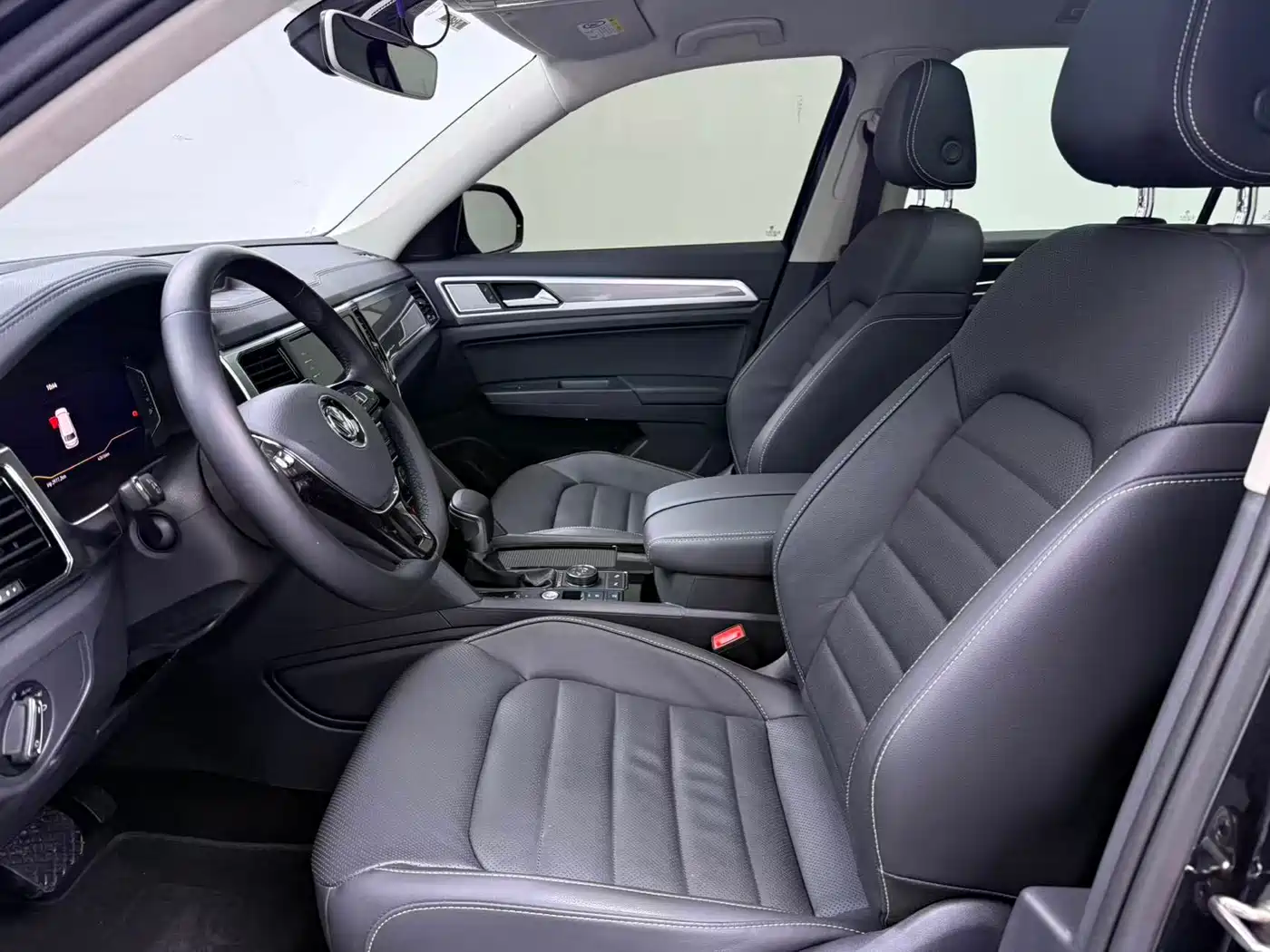 Volkswagen Teramont 2020 380TSI 4WD Luxury Edition China VI фото 5