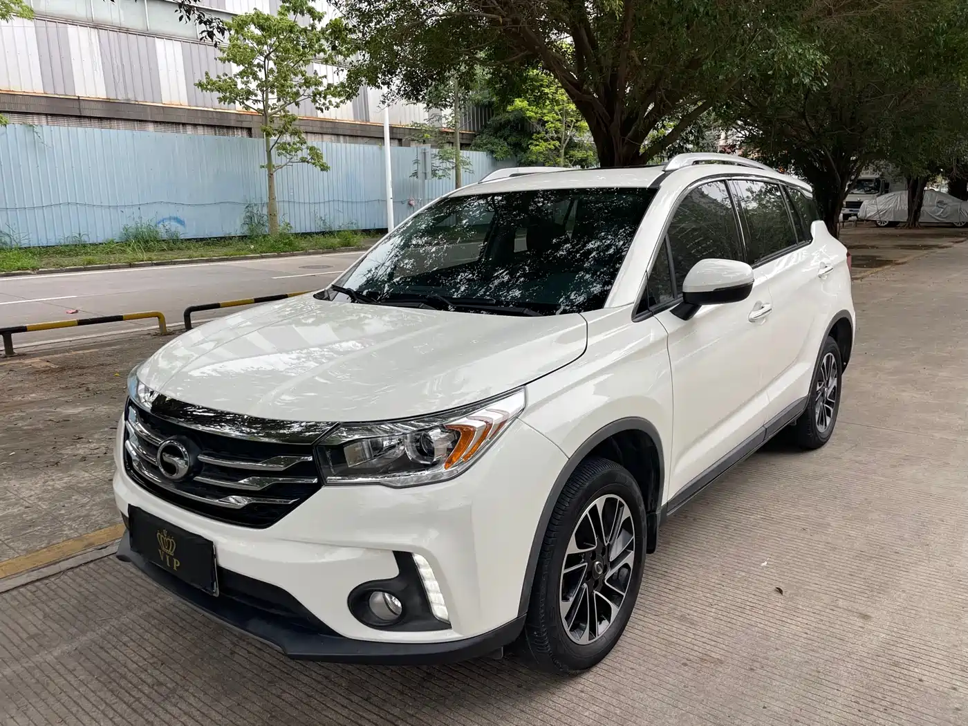 GAC Trumpchi Trumpchi GS4 2017 200T G-DCT 2WD Elite