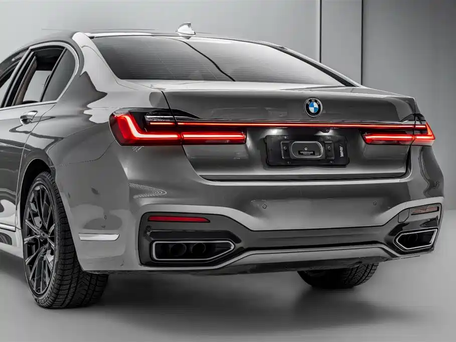 BMW 7 Series 2019 750Li xDrive V8 M Sport Package фото 55