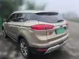 صورة 4 - Geely Atlas