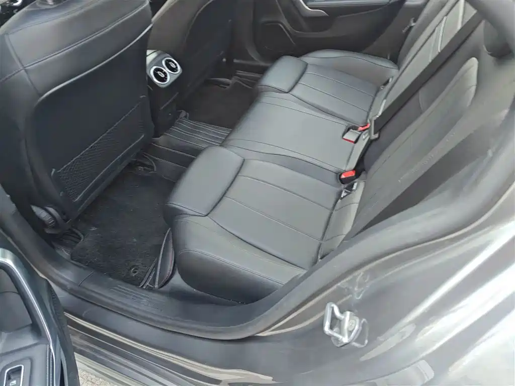 Mercedes-Benz A-Class 2021 Facelift A 180 L Sport Sedan фото 17