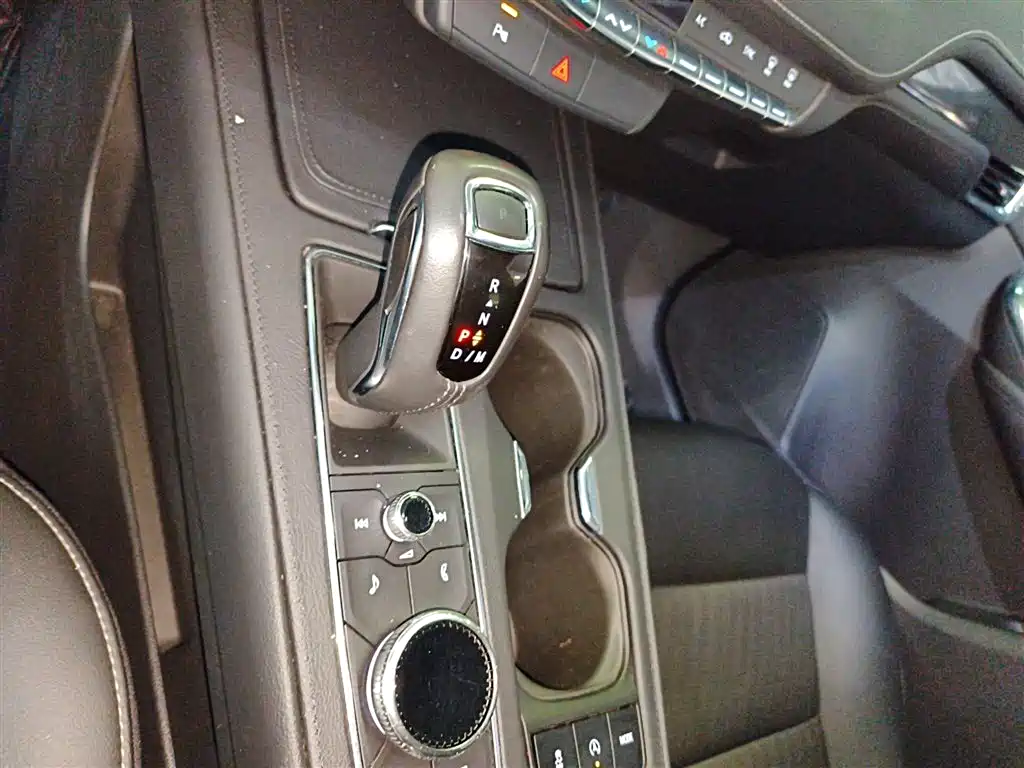 Cadillac XT4 2018 Model 28T 2WD Technology фото 12