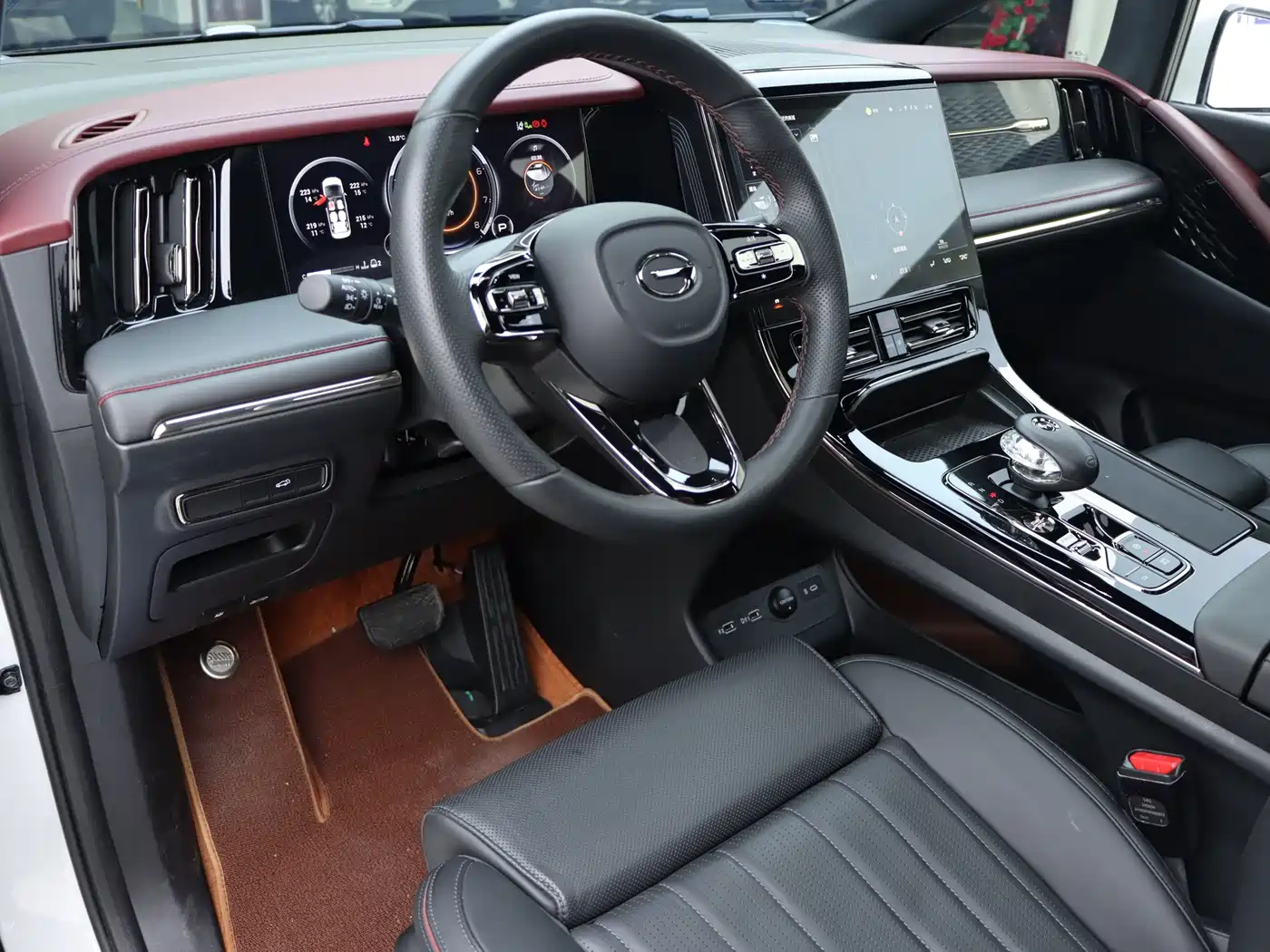 GAC Trumpchi Trumpchi M8 2024 Patriarch Series 400T Ultimate Edition фото 5