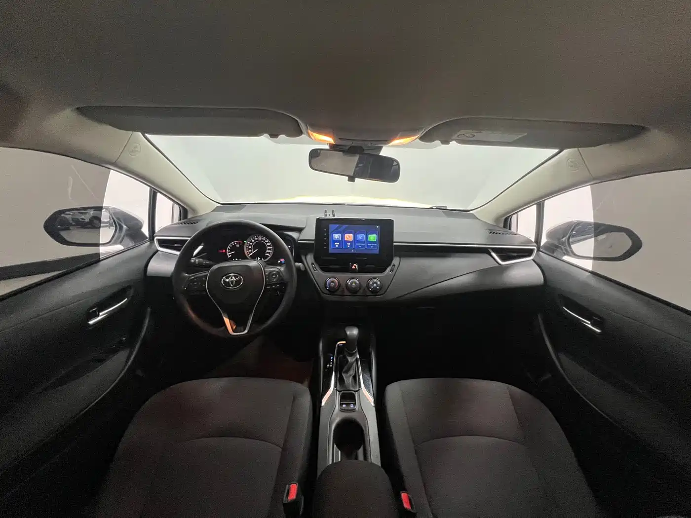 Toyota Corolla 2023 1.5L Pioneer Edition фото 12