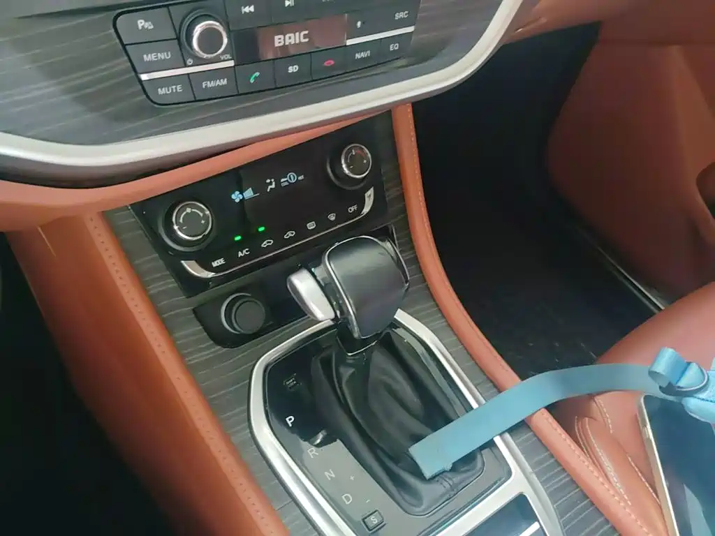 BAIC Huansu S7 2018 2018 1.5T Auto Premium Model