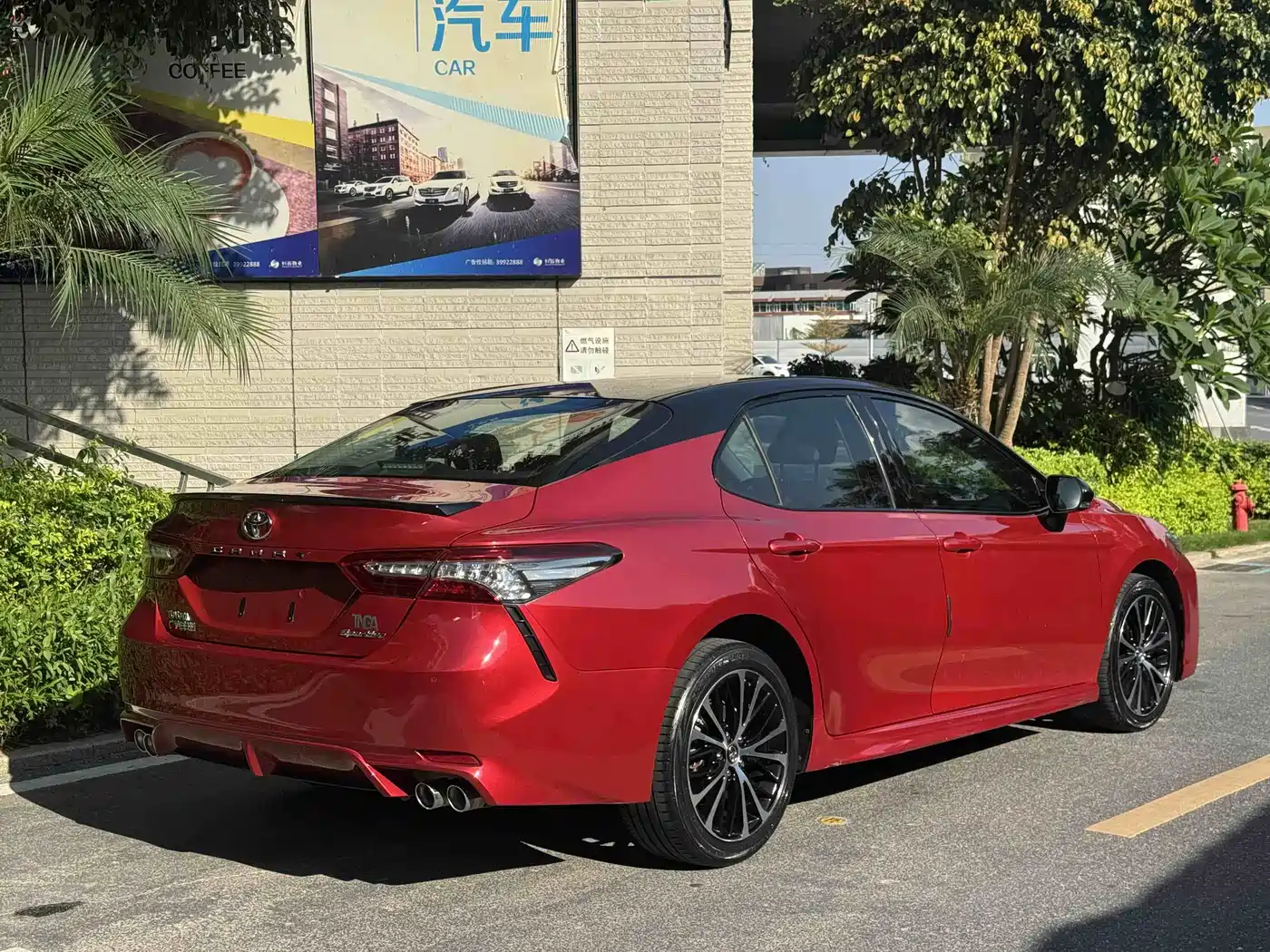 Toyota Camry 2018 2.5S Trend Edition фото 11