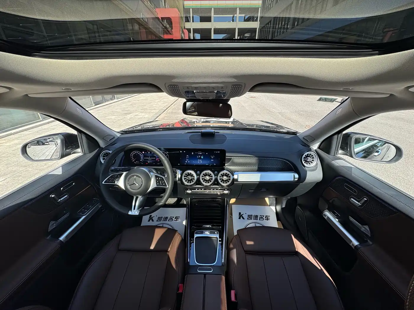 Mercedes-Benz GLB 2024 Facelift GLB 220 Style фото 5