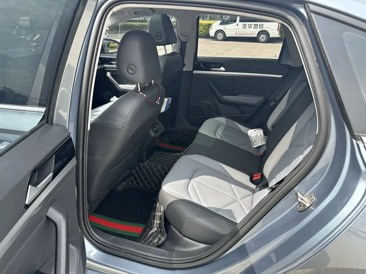 Volkswagen Lavida 2023 Model 280TSI DSG Eternal Edition фото 15