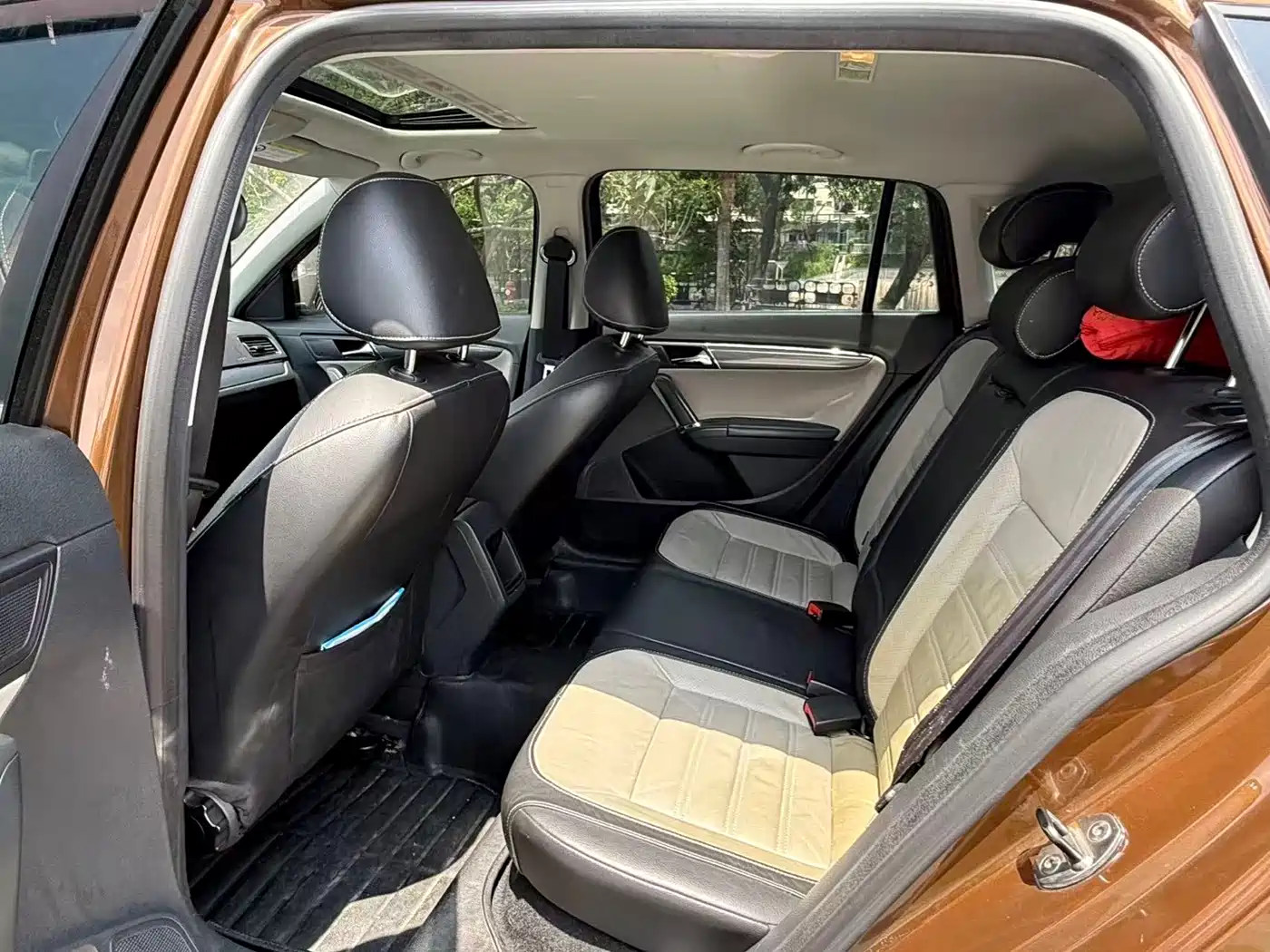 Volkswagen Gran Lavida 2014 1.4TSI DSG фото 8