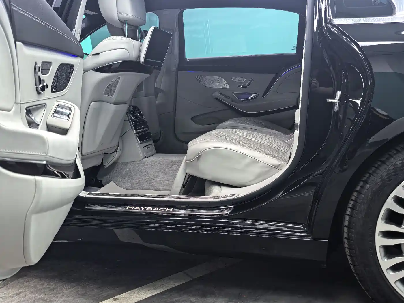 Mercedes-Benz Maybach S-Class 2016 S 400 4MATIC фото 7