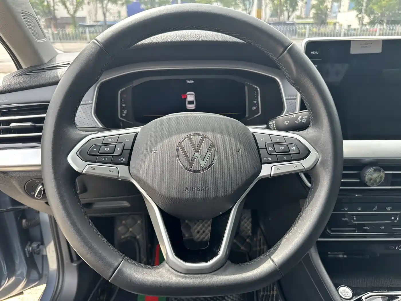 Volkswagen Lavida 2023 Model 280TSI DSG Eternal Edition фото 11