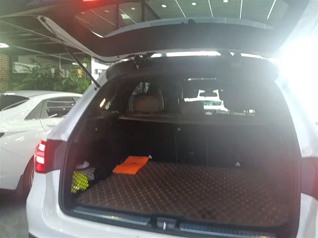 Mercedes-Benz GLC 2019 Model GLC 200 L 4MATIC фото 15