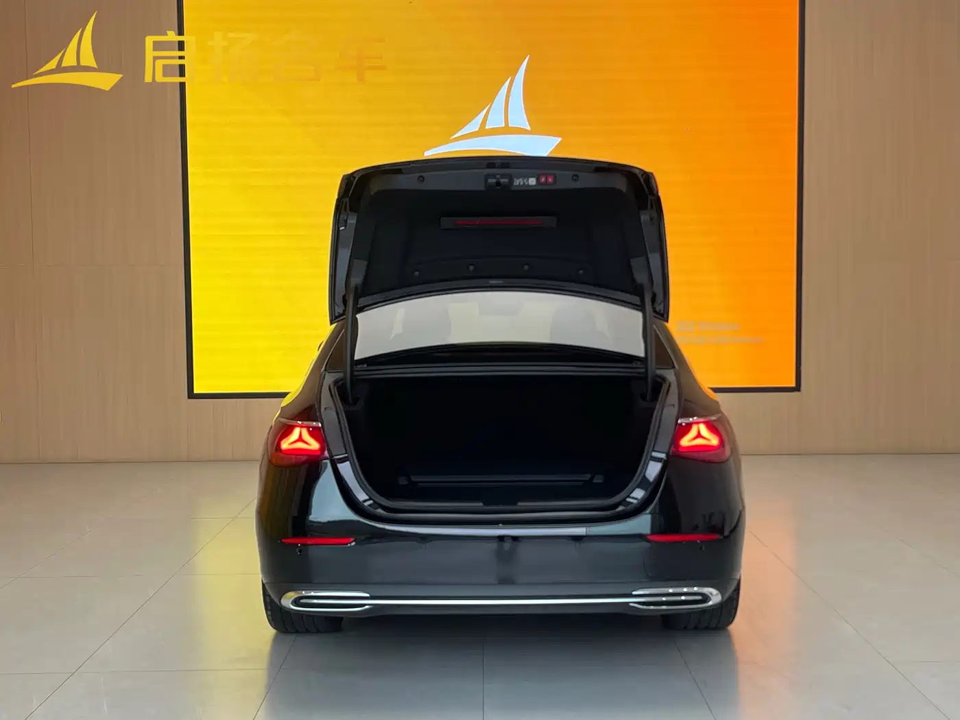 Mercedes-Benz E-Class 2025 E 300 L Luxury фото 20
