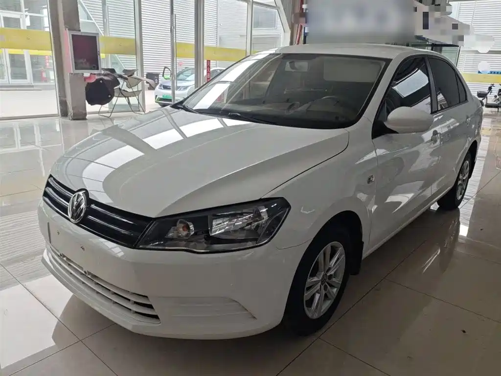 Volkswagen Jetta 2013 1.6L Automatic Fashion фото 2