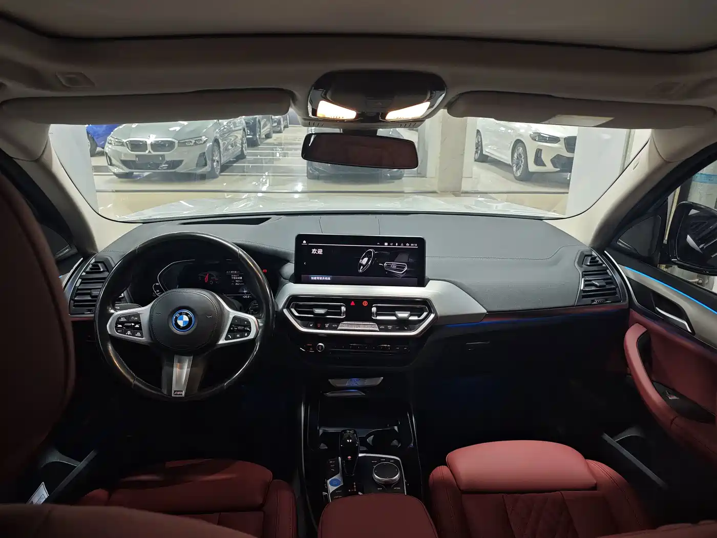 Фото 7 - BMW iX3