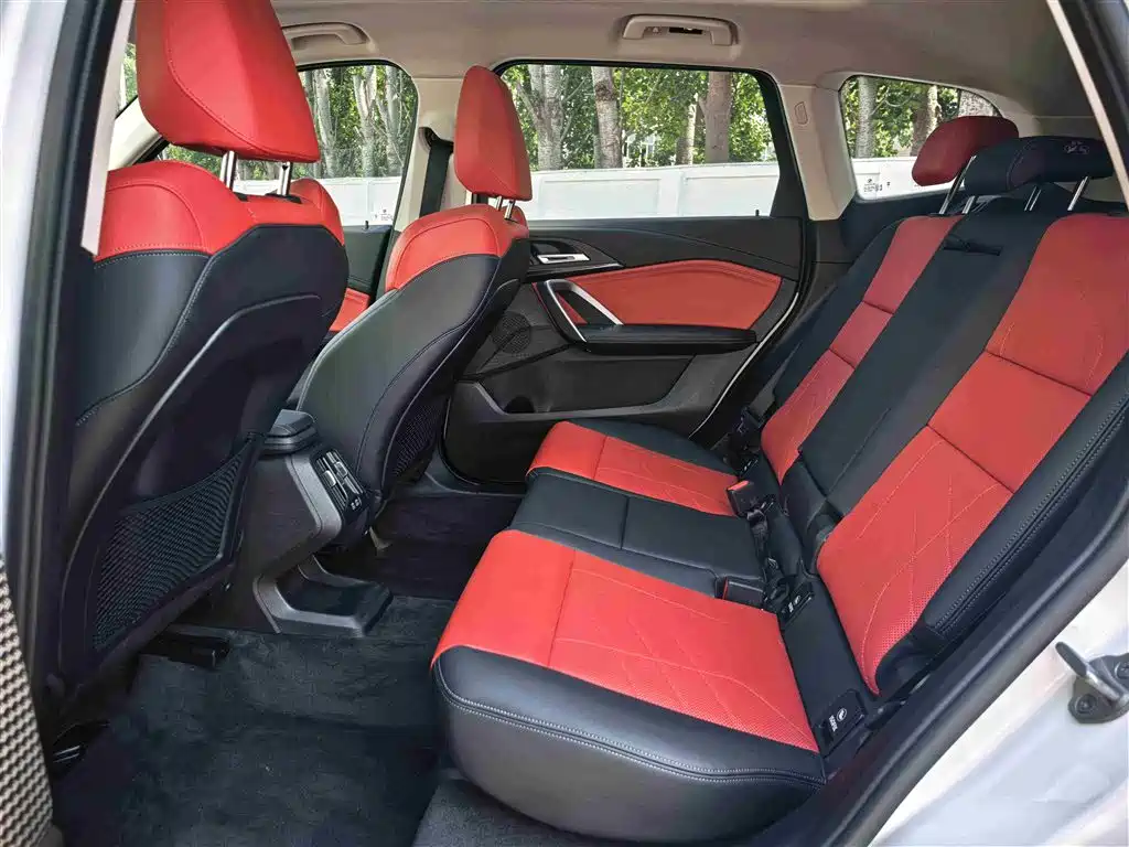 BMW X1 2023 sDrive20Li X Design Package фото 7