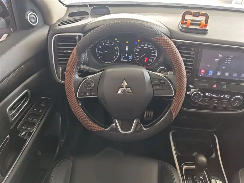 Mitsubishi Outlander 2019 2.0L 2WD Enjoy Edition 5-seater China V фото 11