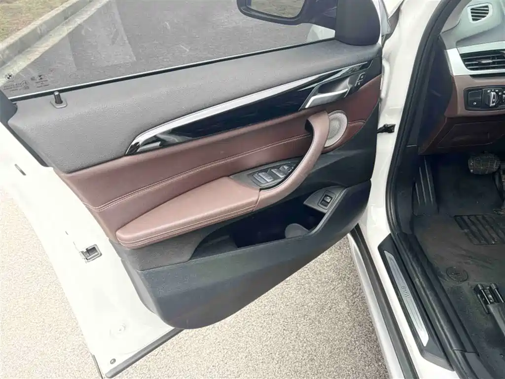 BMW X1 2021 sDrive20Li Exclusive фото 14