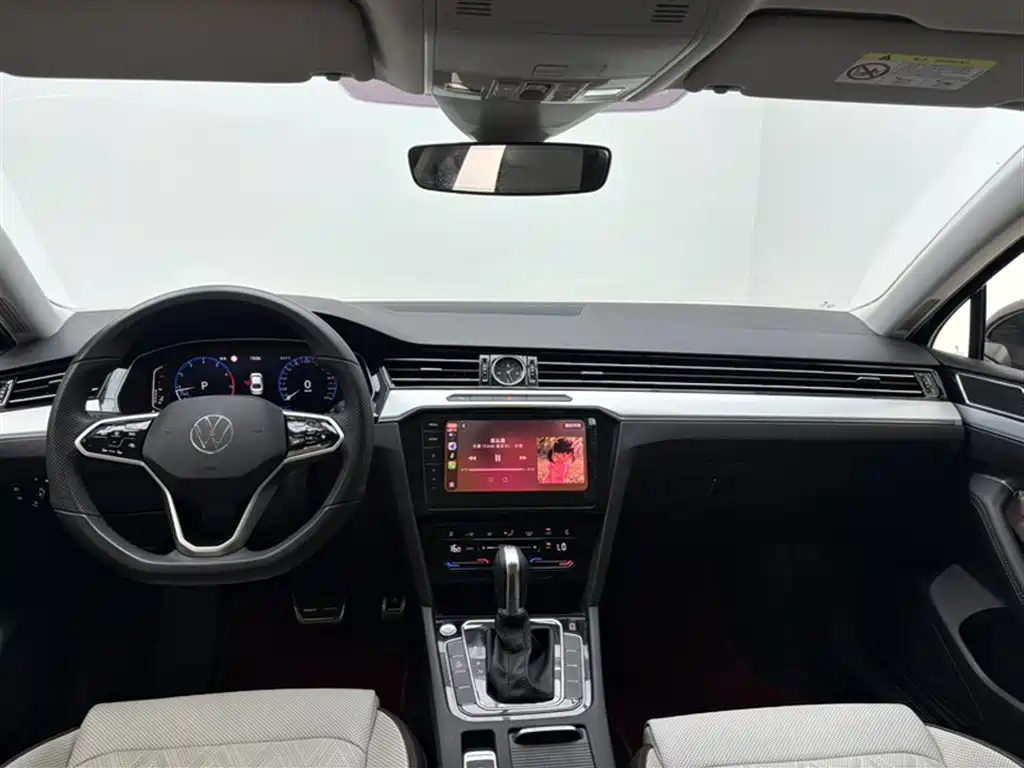 Volkswagen Magotan 2025 Popular Edition 330TSI DSG Luxury фото 17
