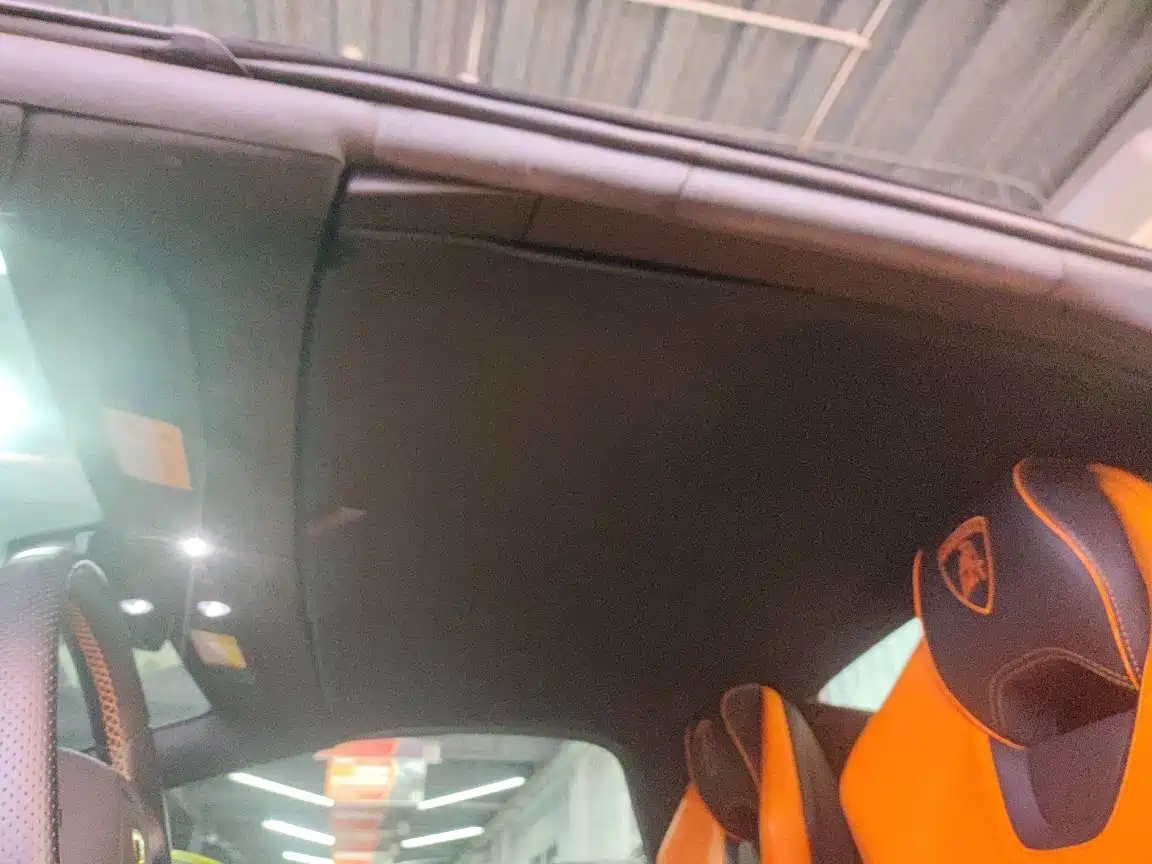 LAMBORGHINI HURACÁN