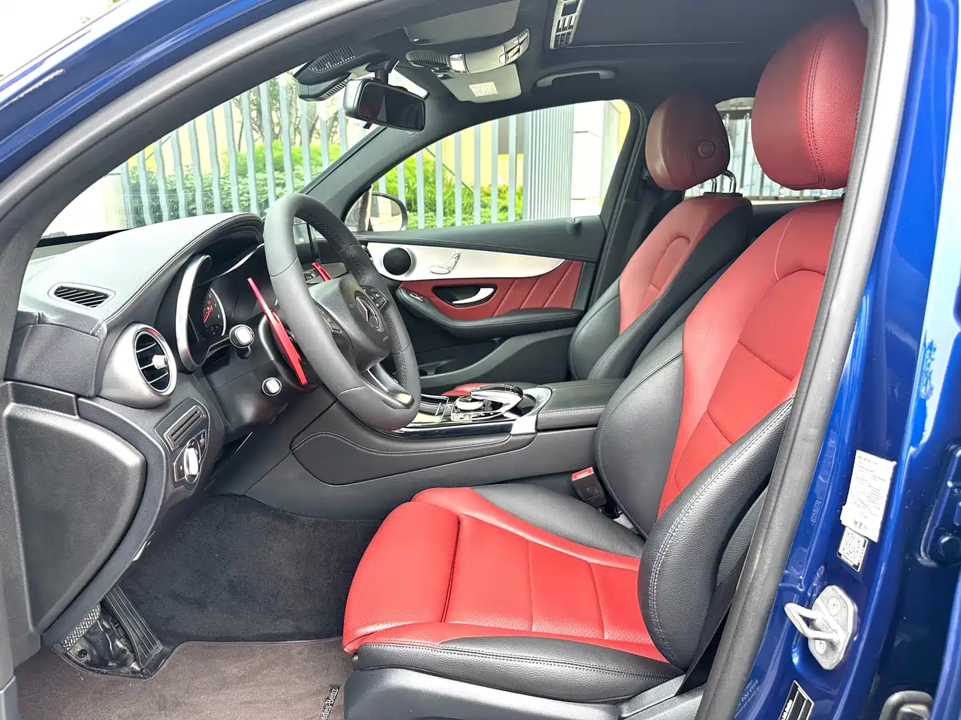Mercedes-Benz GLC Coupe 2018 GLC 200 4MATIC Coupe SUV фото 13