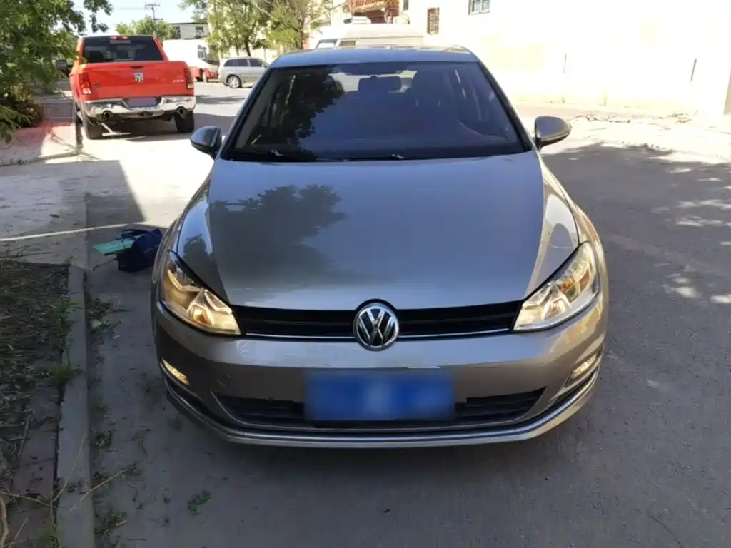 Volkswagen Golf 2016 1.6L Manual Fashion фото 3